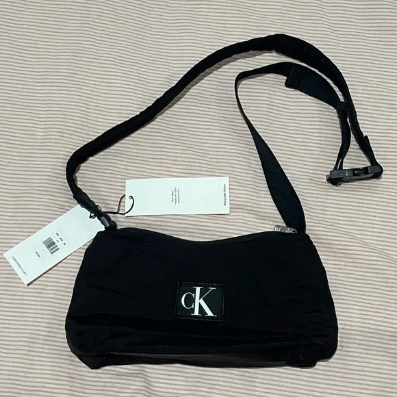 Calvin Klein Crossbody Purse - Picture 1 of 5
